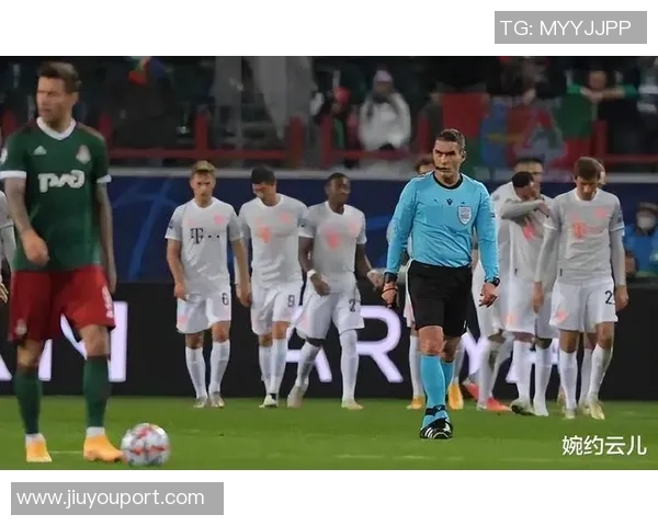 英超激战巴黎圣日耳曼与拜仁握手言和帽子戏法引发争议判罚热议